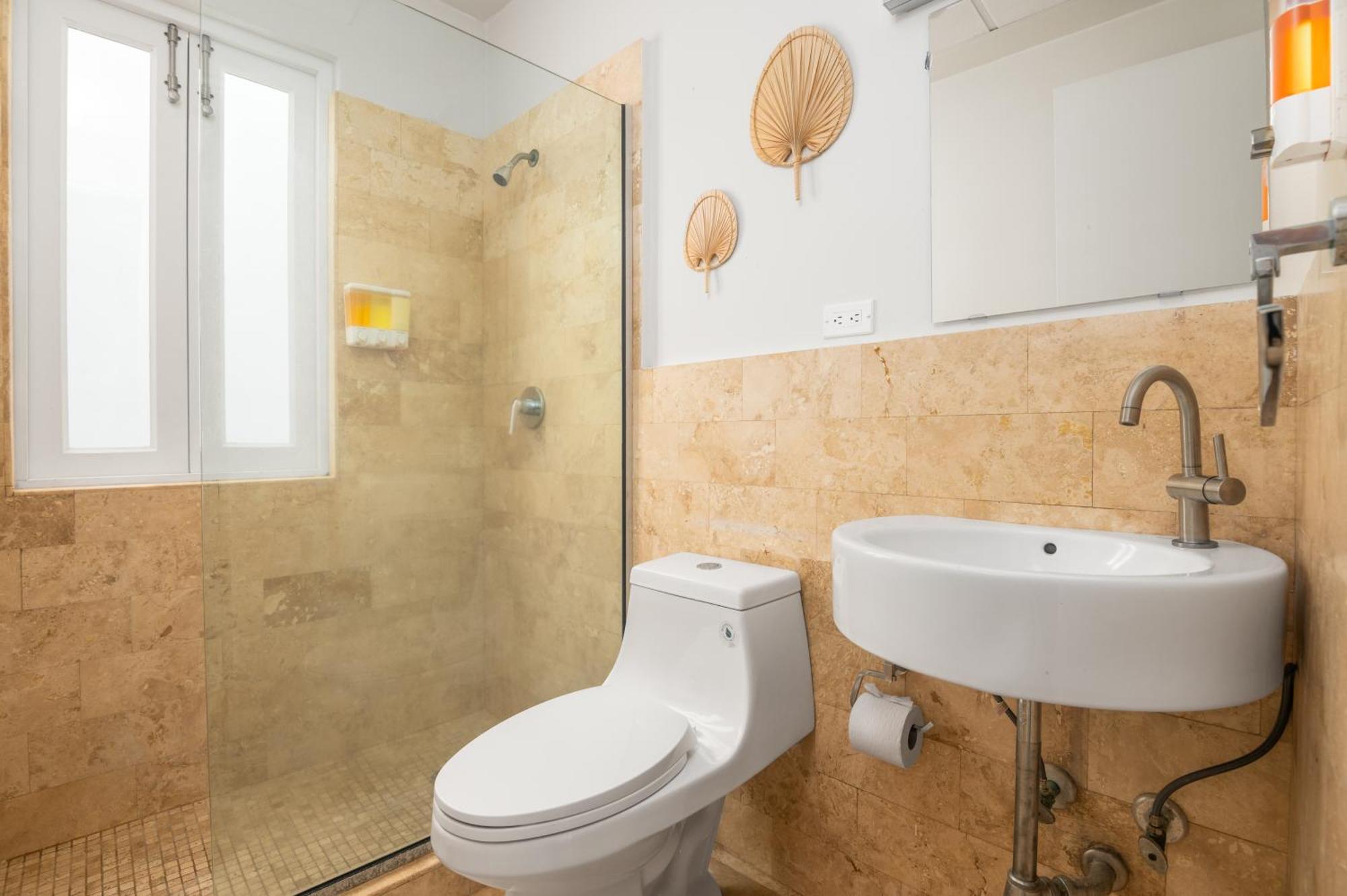 2-br Centrally Located In Osj! *